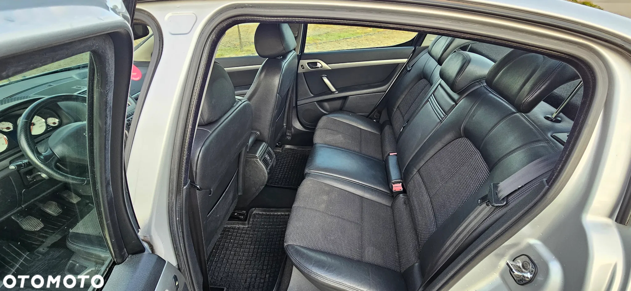 Peugeot 407 2.0 HDi Premium - 14