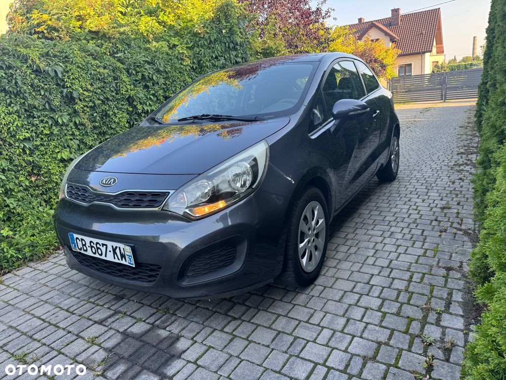 Kia Rio 1.2 Dream Team Edition - 1
