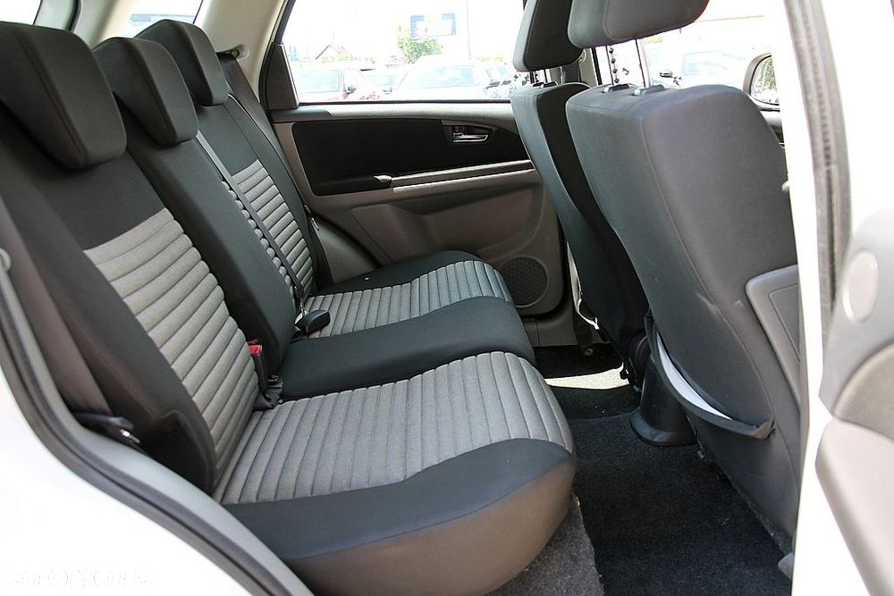 Suzuki SX4 1.6 VVT 4x4 Comfort - 17