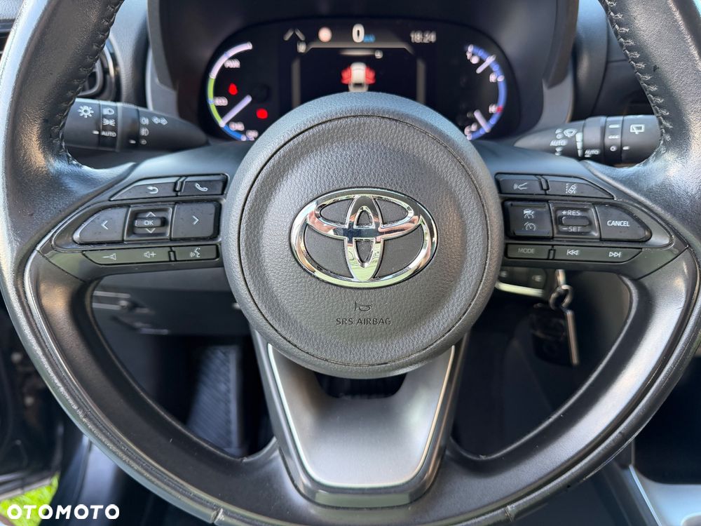 Toyota Yaris Cross Hybrid 1.5 Comfort - 24
