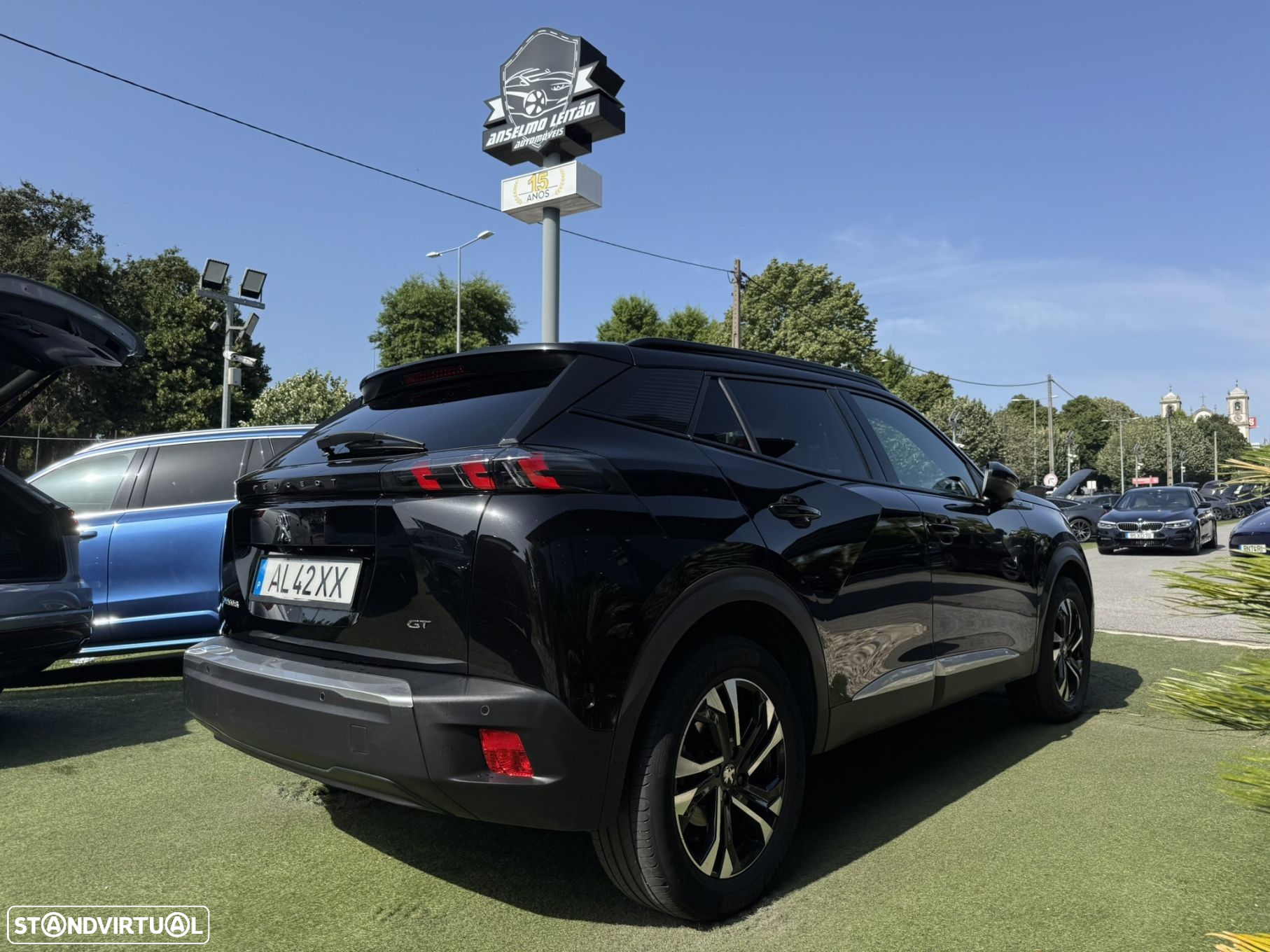 Peugeot e-2008 50 kWh GT - 4