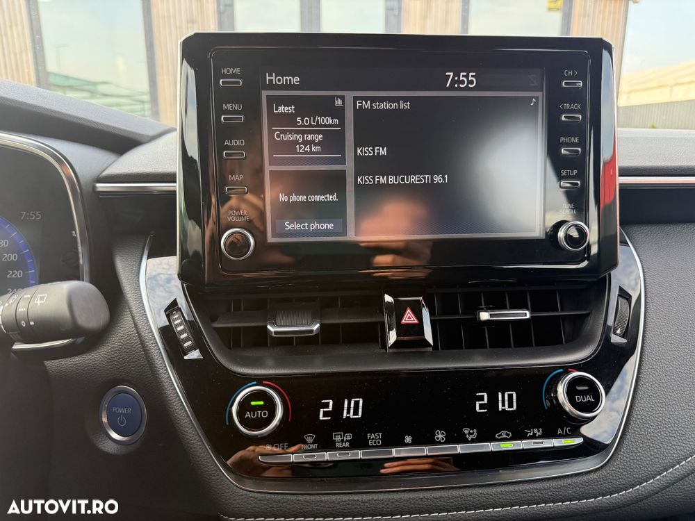 Toyota Corolla 1.8 Business Edition - 32