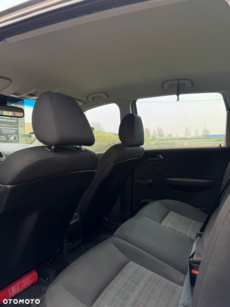 Mercedes-Benz Klasa A 150 Classic Edition 10 - 11