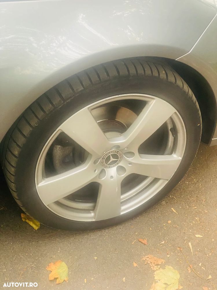 Mercedes-Benz E 250 BlueEFFICIENCY 7G-TRONIC Elegance - 19