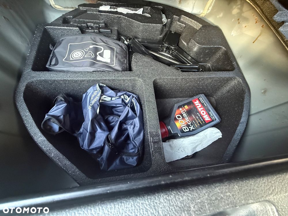 Subaru Outback 2.0 D VA - 18