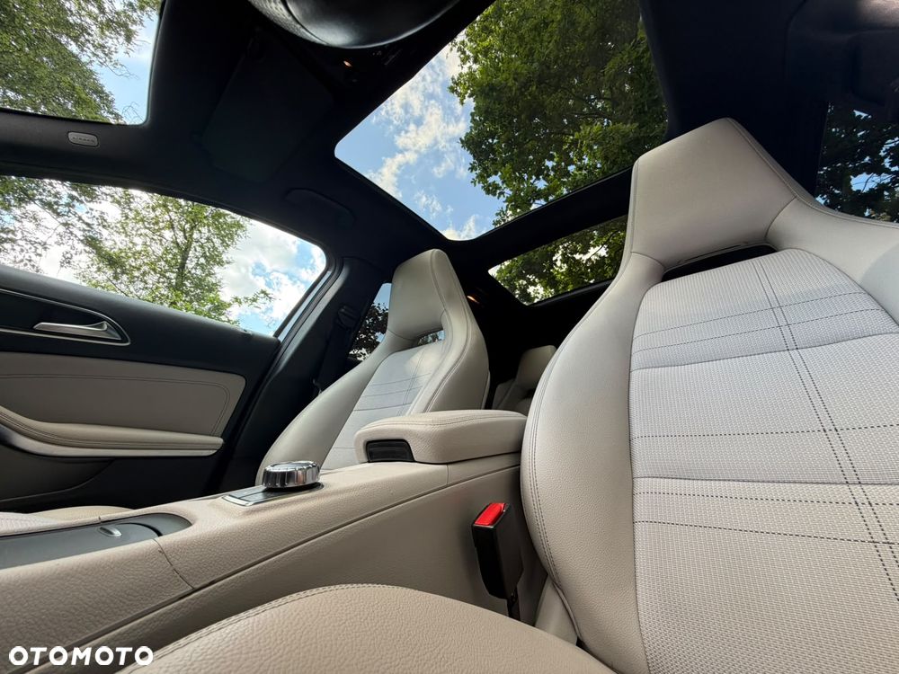 Mercedes-Benz GLA 220 d 4-Matic AMG Line - 4