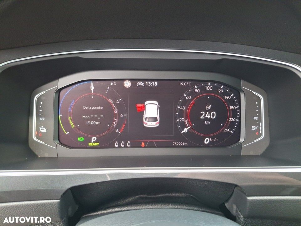 Volkswagen Tiguan - 10