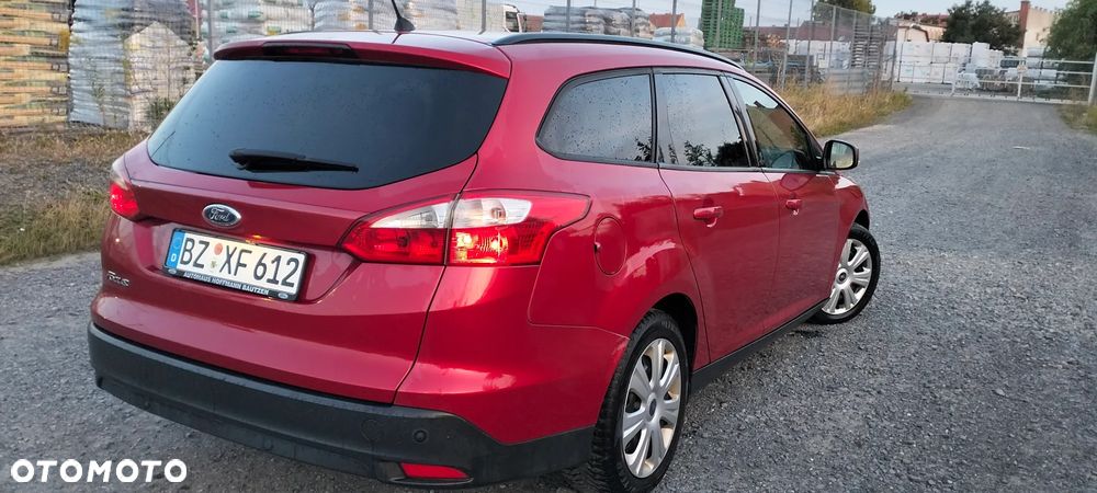 Ford Focus 1.6 TDCi DPF Champions Edition - 18