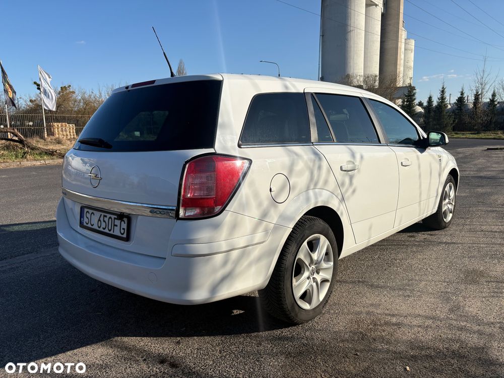 Opel Astra 1.7 CDTI DPF (119g) Edition 111 Jahre - 7