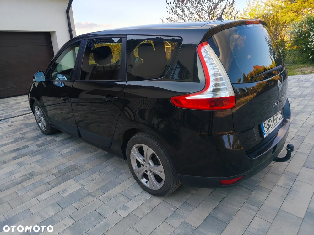 Renault Scenic 1.6 16V 110 Authentique - 6