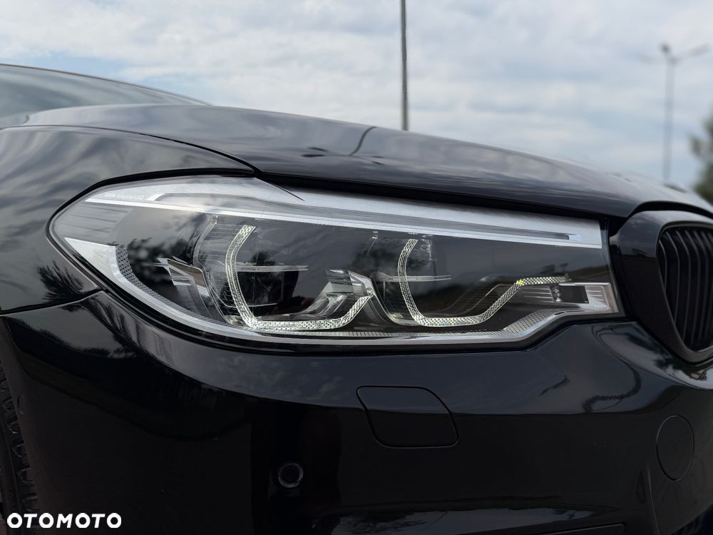 BMW Seria 5 540d xDrive M Sport sport - 11