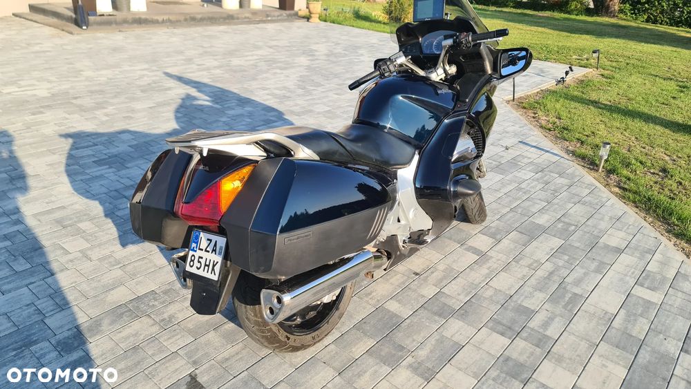 Honda ST - 8
