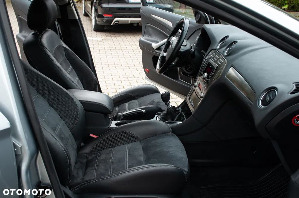 Ford Mondeo 2.0 TDCi Viva Titanium - 22