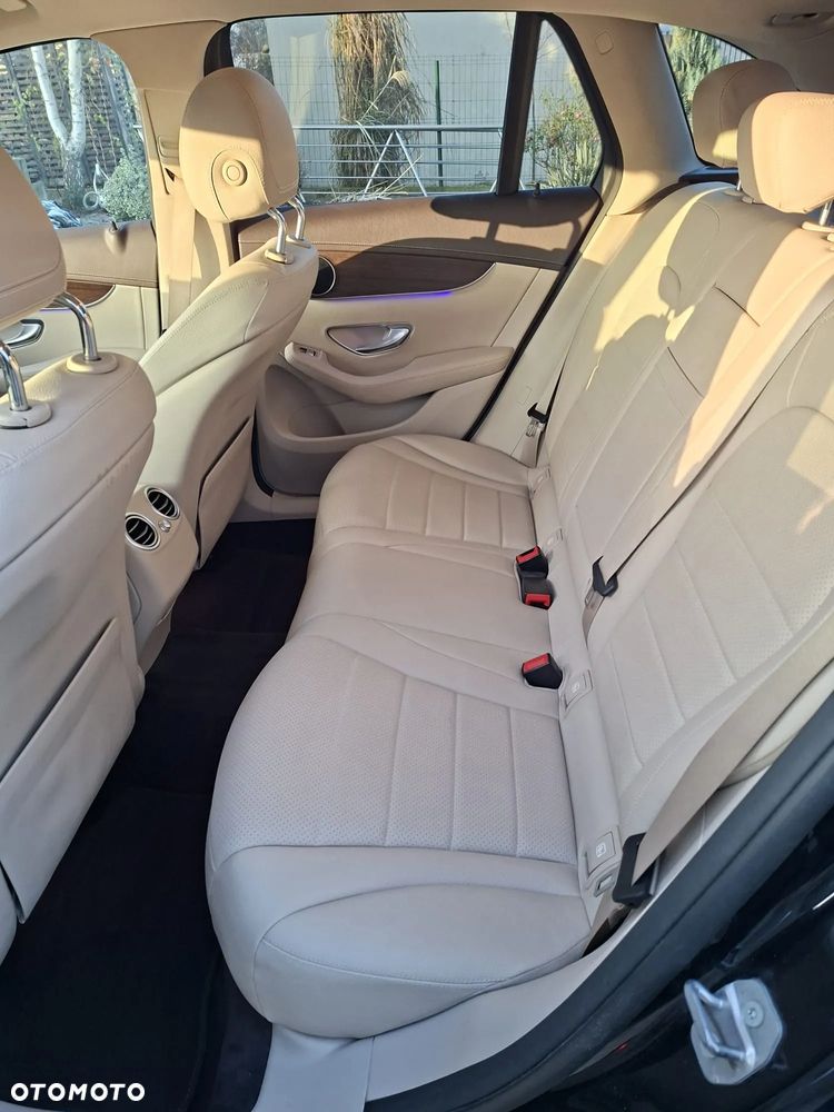 Mercedes-Benz GLC 200 4-Matic - 8