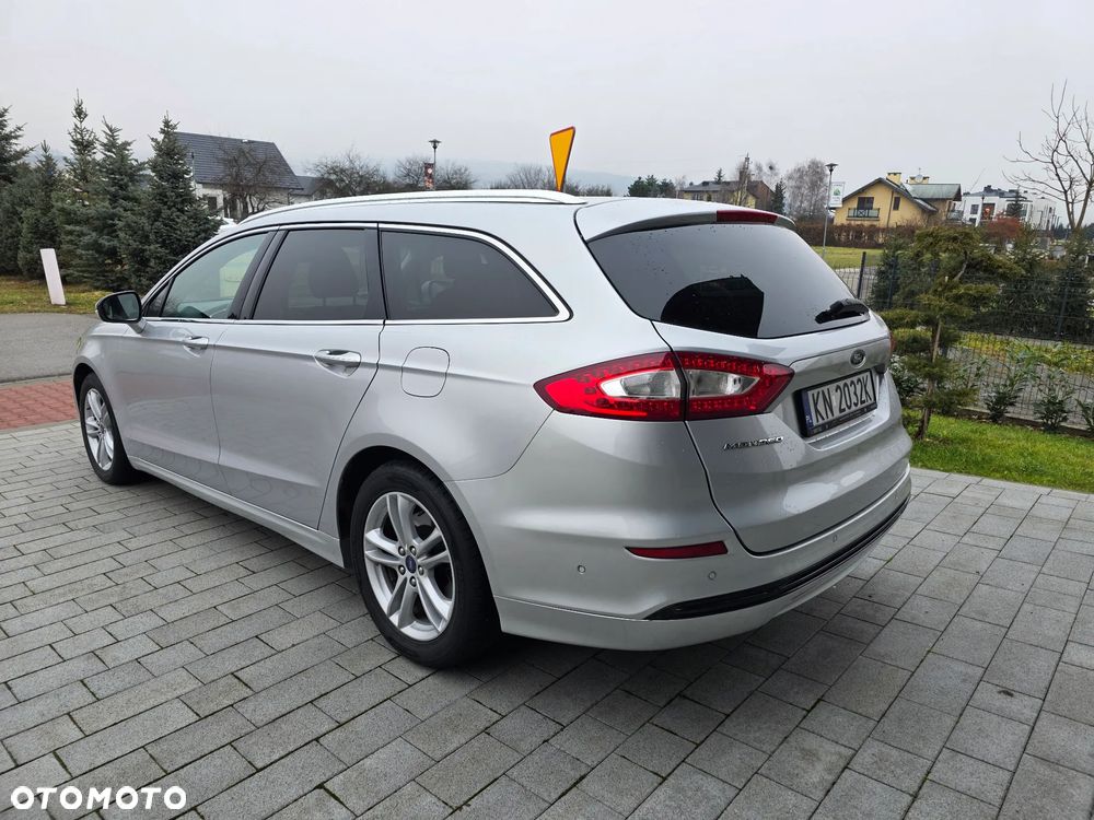 Ford Mondeo SW 2.0 TDCi S&S PowerShift-Aut Titanium - 3