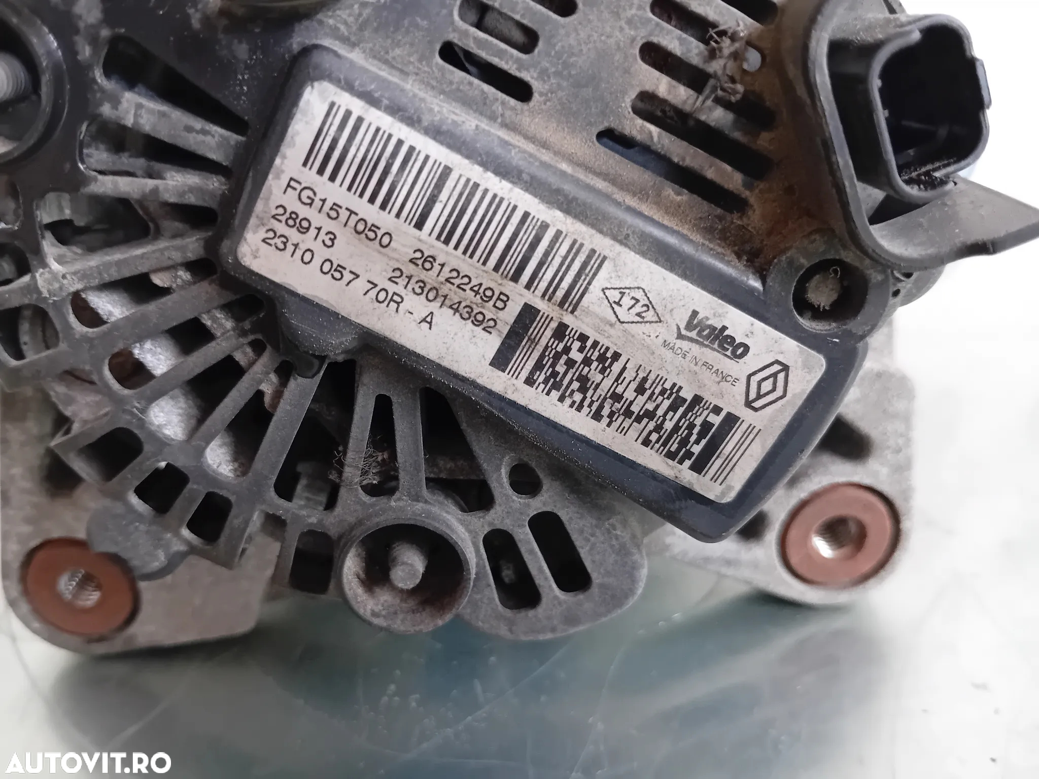 Alternator Dacia Duster 1.5 Dci Cod 231005770R Motor K9K838 Manual 4x4 - 8