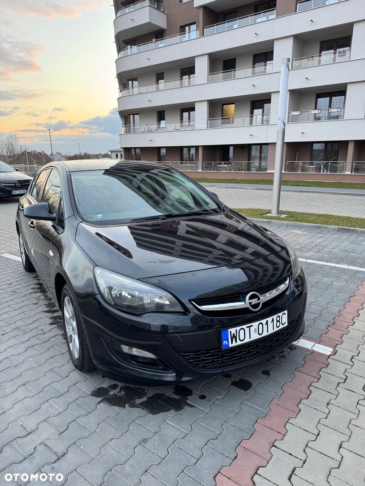 Opel Astra 1.6 CDTI Enjoy - 4