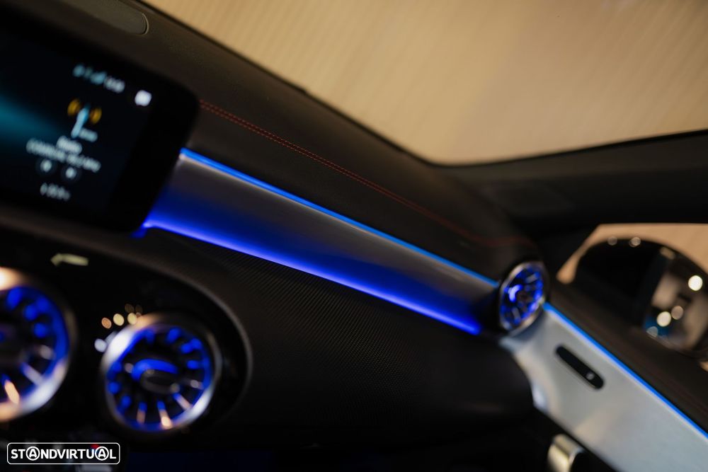 Mercedes-Benz CLA 250 e 8G-DCT AMG Line - 56