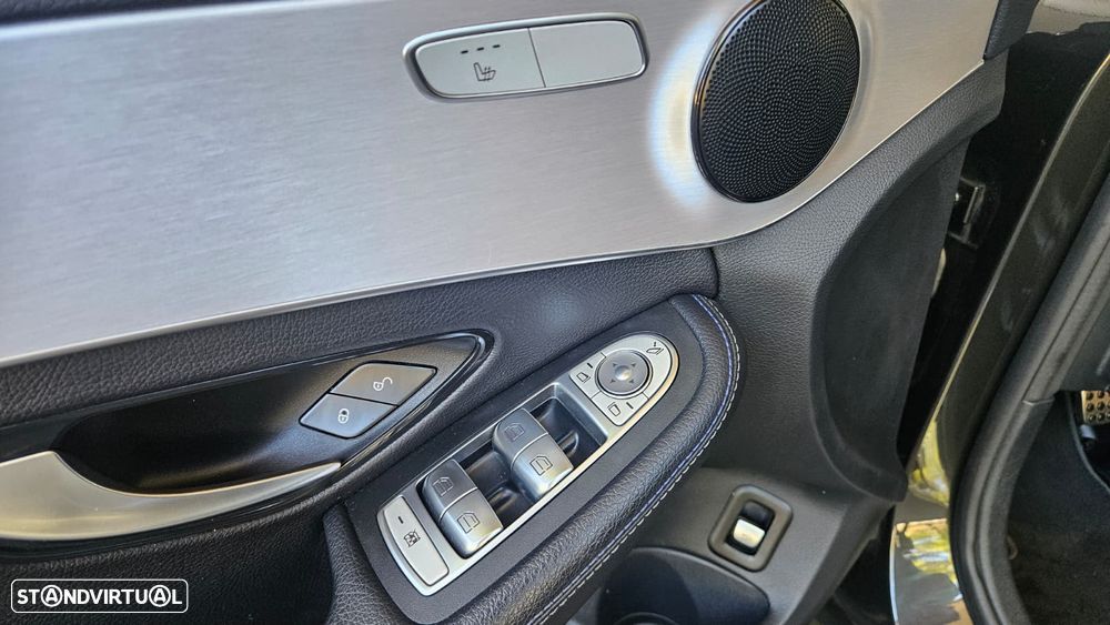 Mercedes-Benz C 300 de AMG Line - 15