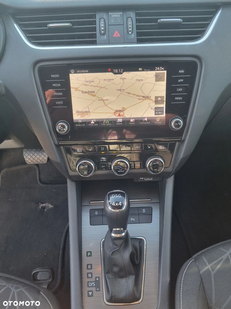 Skoda Octavia 1.8 TSI 4x4 Clever DSG - 15