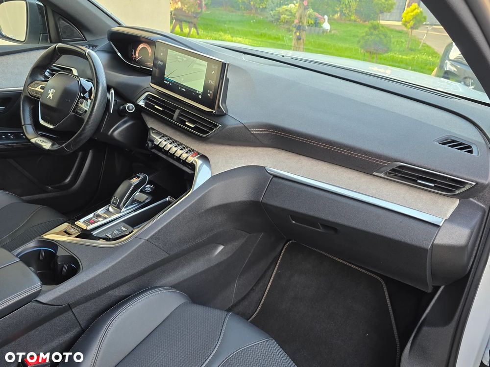 Peugeot 5008 2.0 BlueHDI GT S&S EAT8 - 29