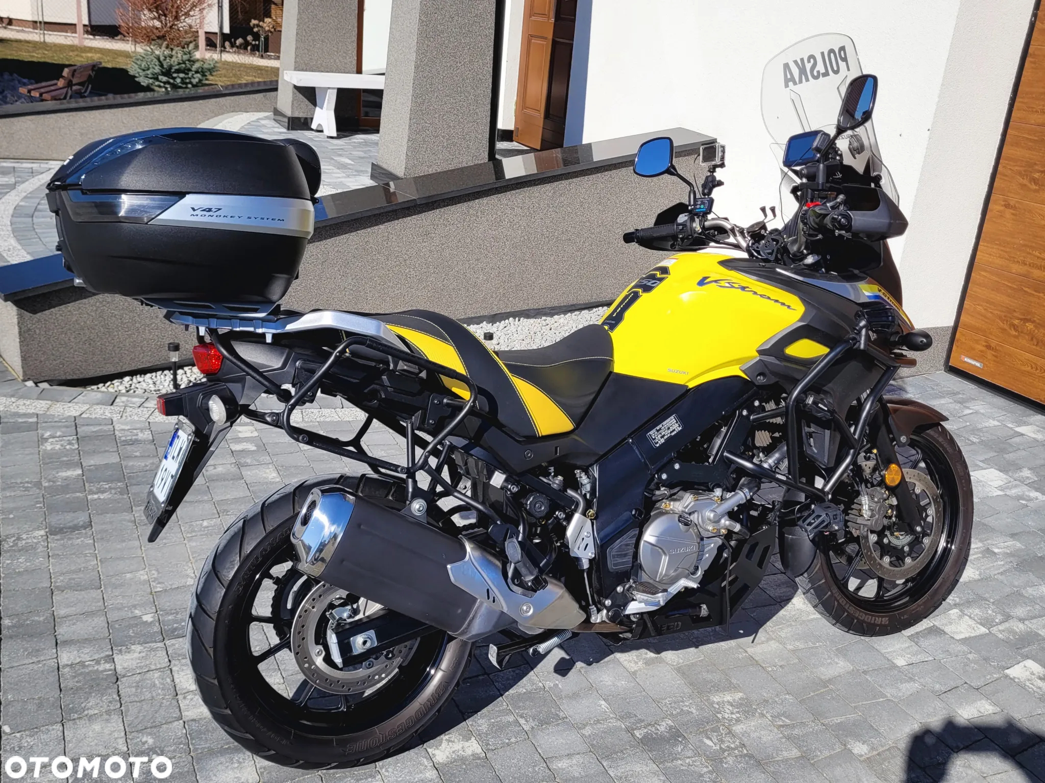 Suzuki V-STROM - 8