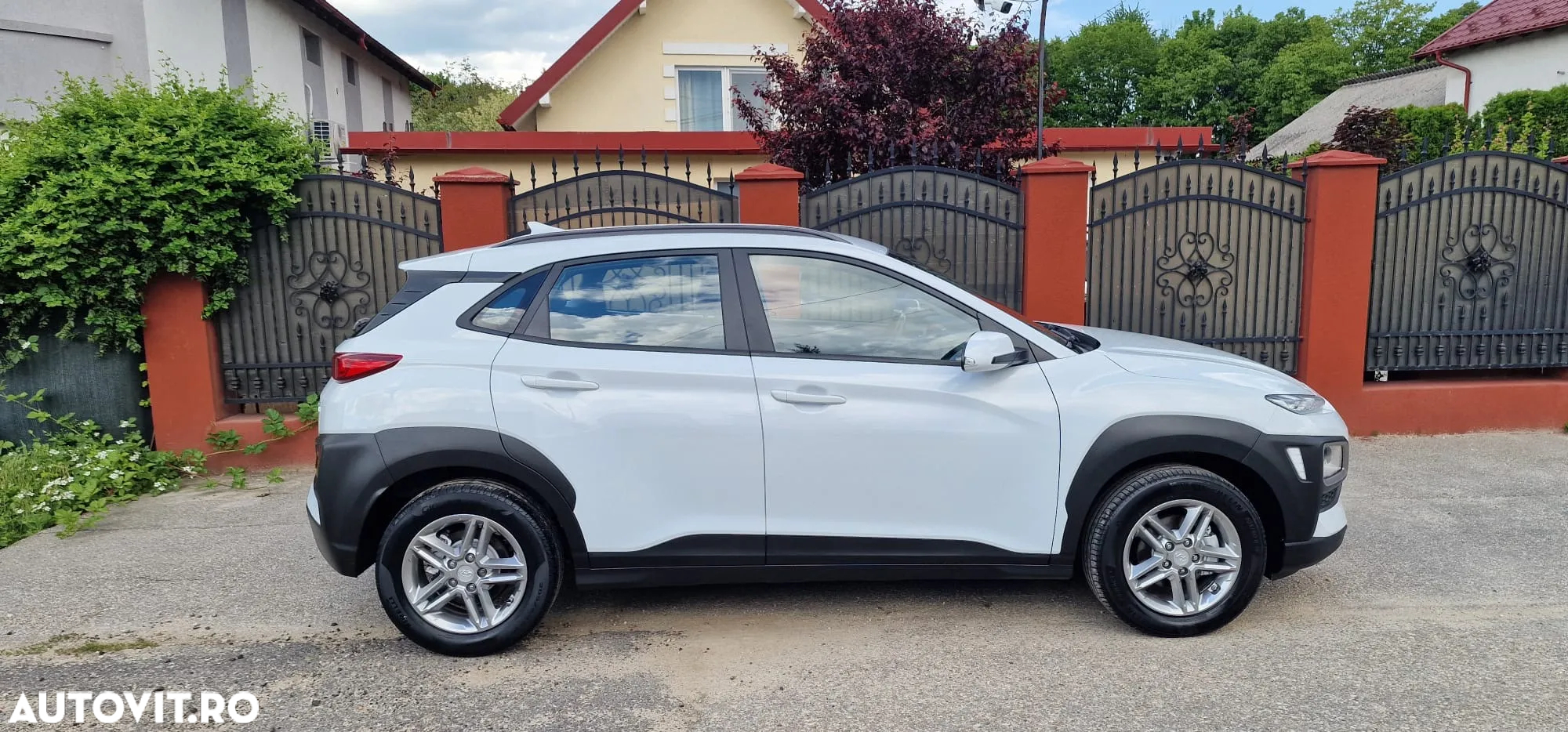 Hyundai KONA 1.6 CRDi DCT Premium - 24