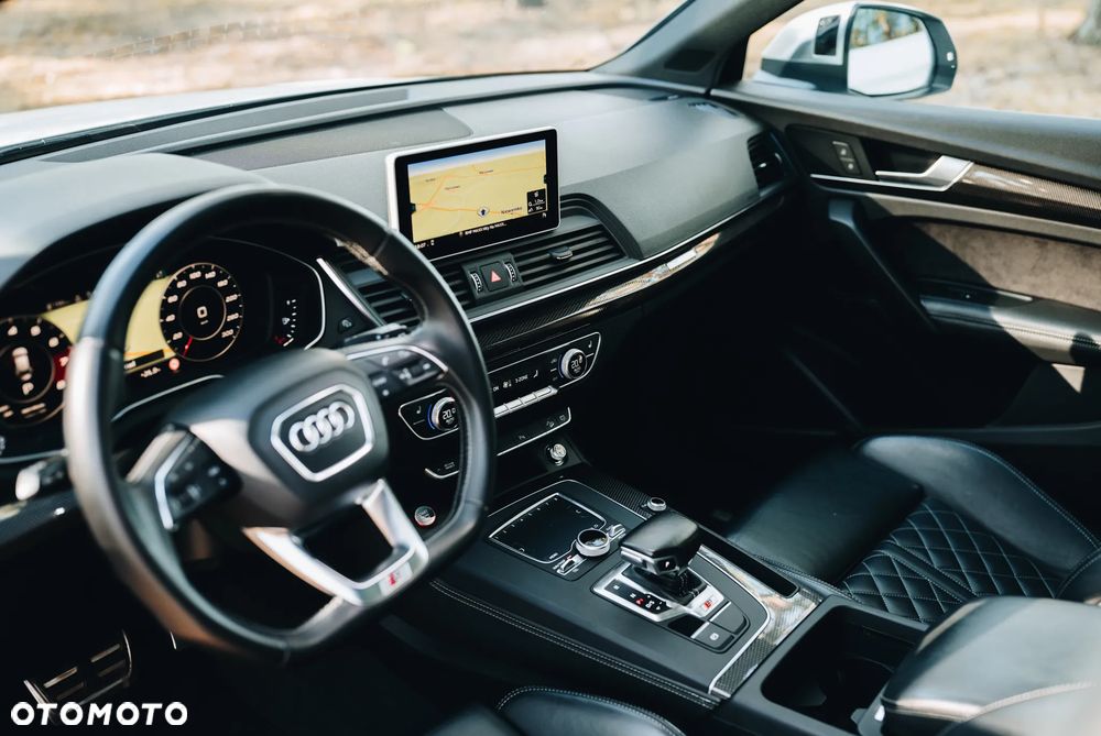 Audi SQ5 - 10