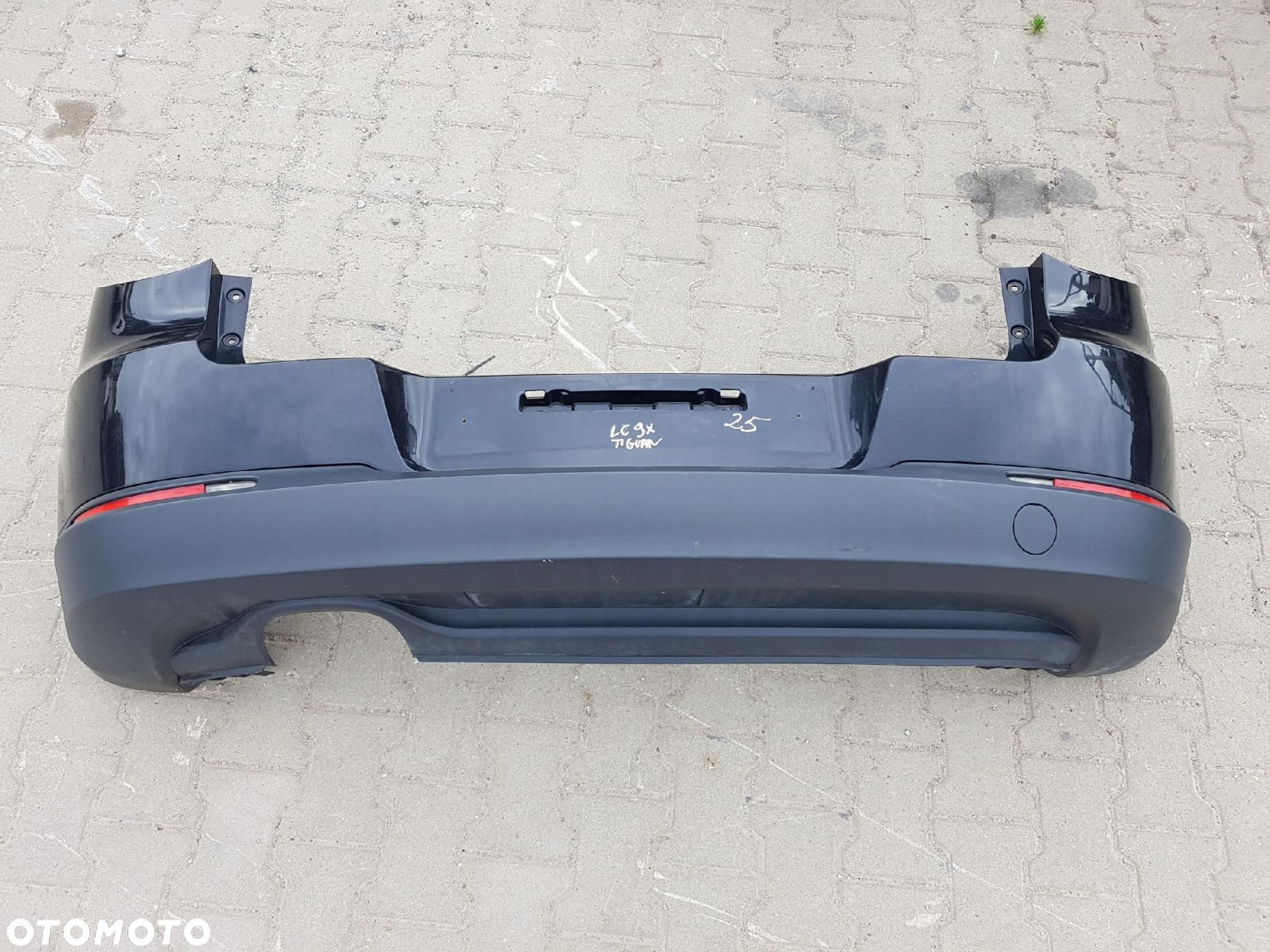 VW TIGUAN I 5N 06-10r ZDERZAK TYLNY TYŁ LC9X - 1