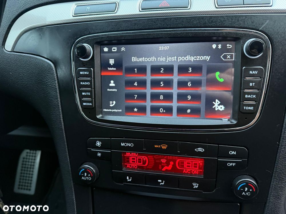 Ford S-Max 2.0 TDCi DPF Titanium - 29