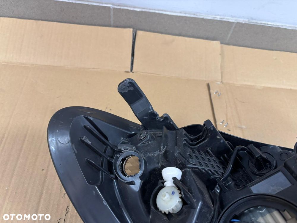 OPEL MOKKA 2012- LAMPA PRZEDNIA LEWY PRZÓD 95095496 EUROPA - 11