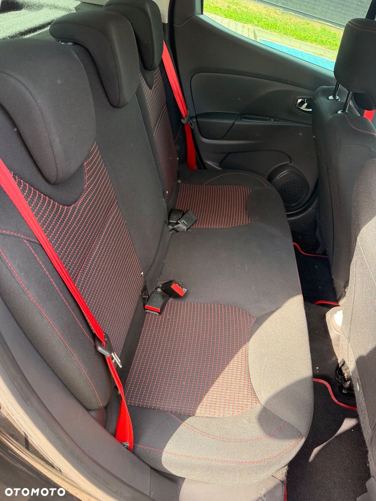 Renault Clio 1.6 R.S 200 EDC - 9