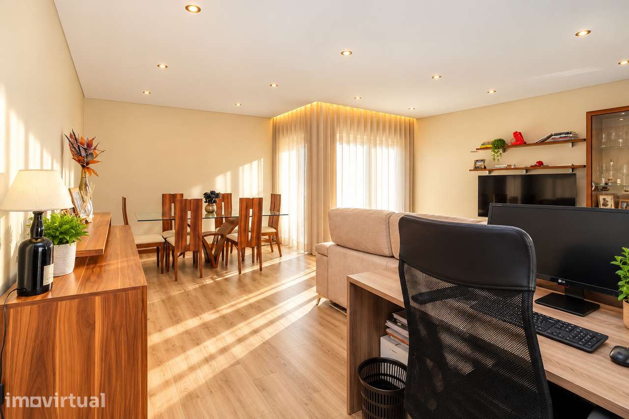 T3 Renovado | Último Piso | Garagem + Arrumos | Ermesinde | 300.000€ - Grande imagem: 3/17