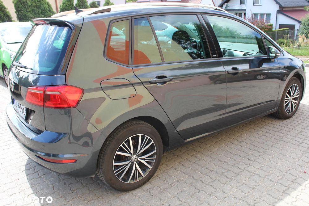Volkswagen Golf Sportsvan - 9
