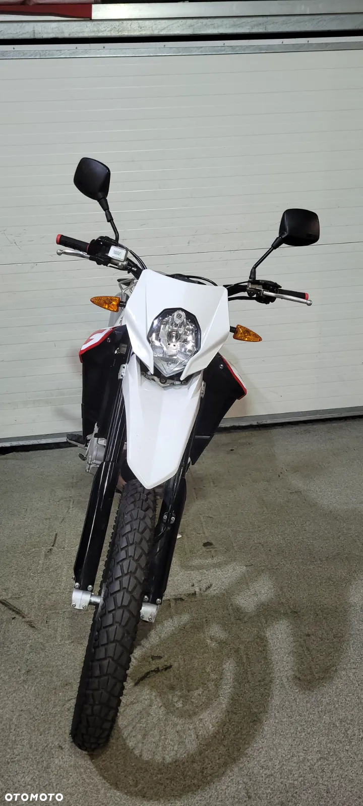 Husqvarna SM - 12