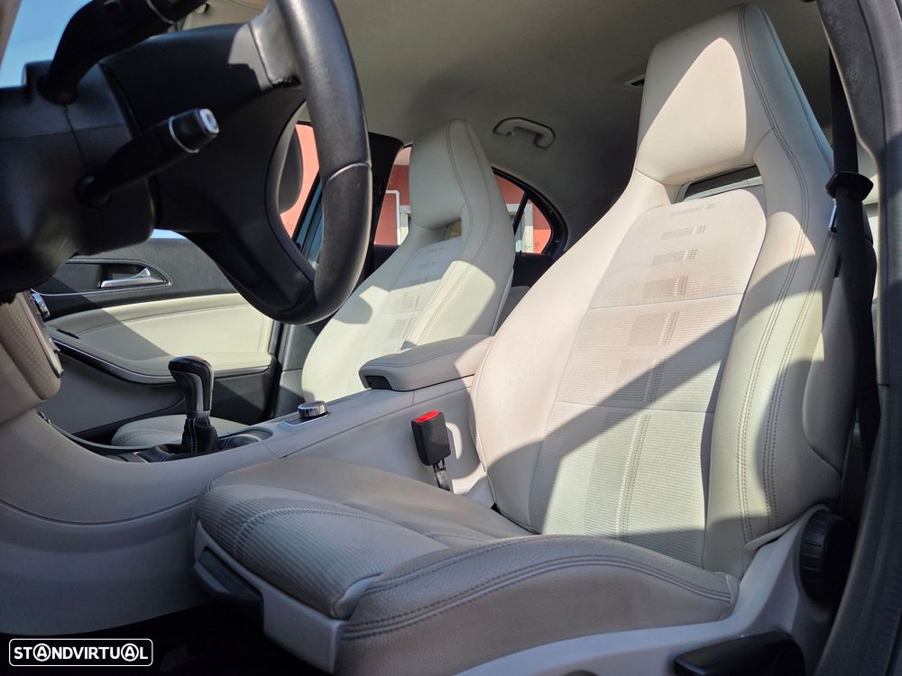 Mercedes-Benz A 180 d Style - 14
