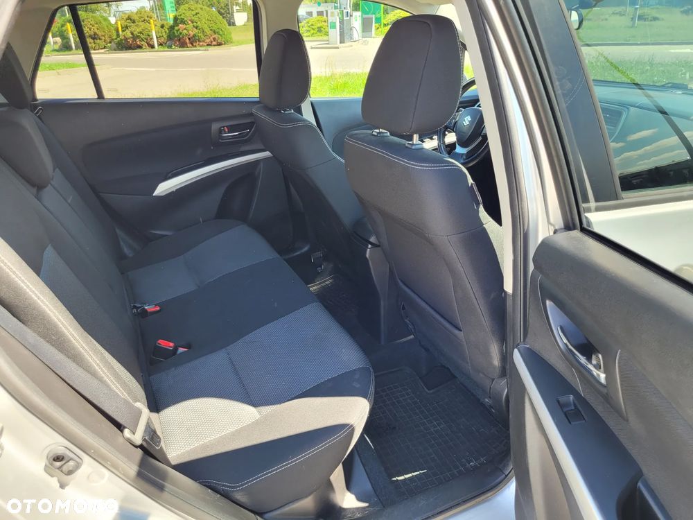 Suzuki SX4 S-Cross - 22