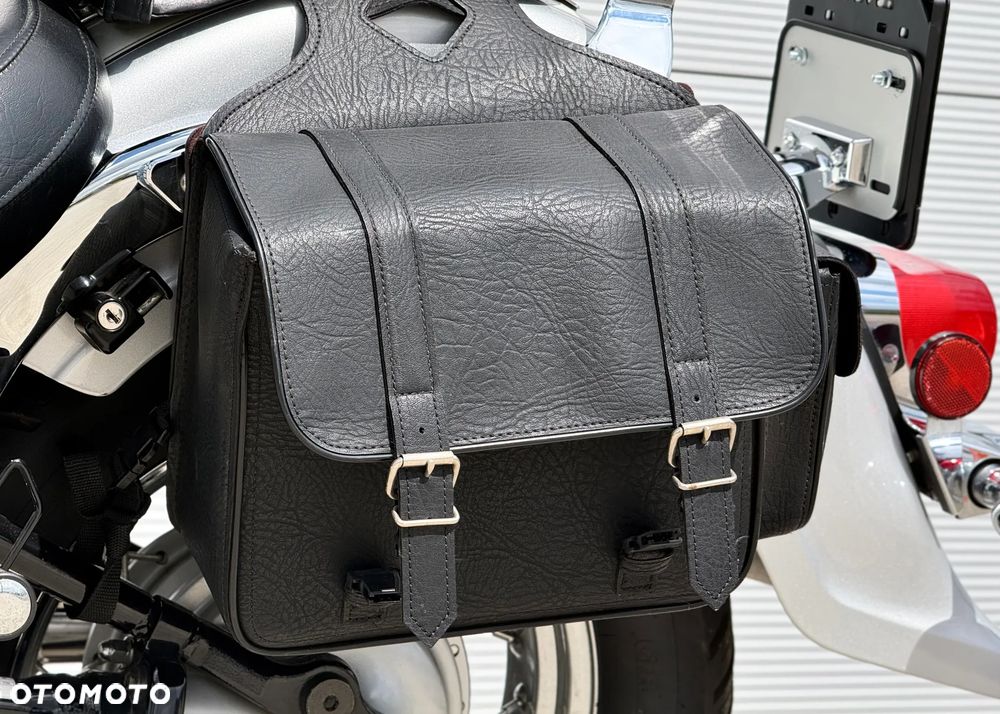 Suzuki VL 800 Volusia - Boulevard C50 - 23