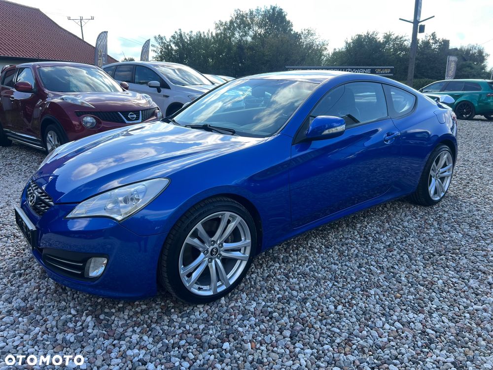 Hyundai Genesis Coupe 2.0 T - 20