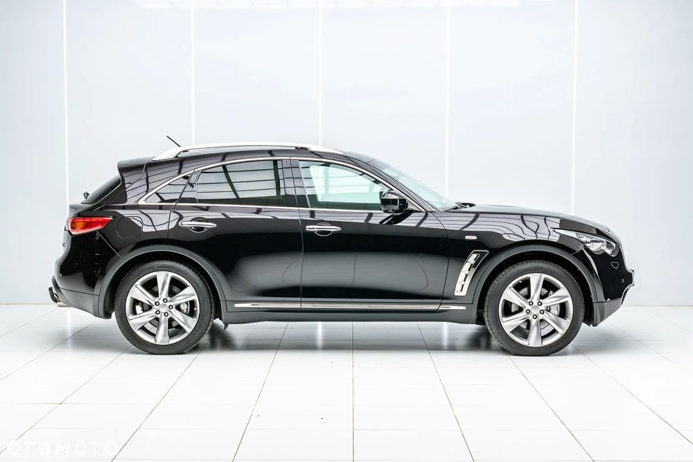 Infiniti FX - 3