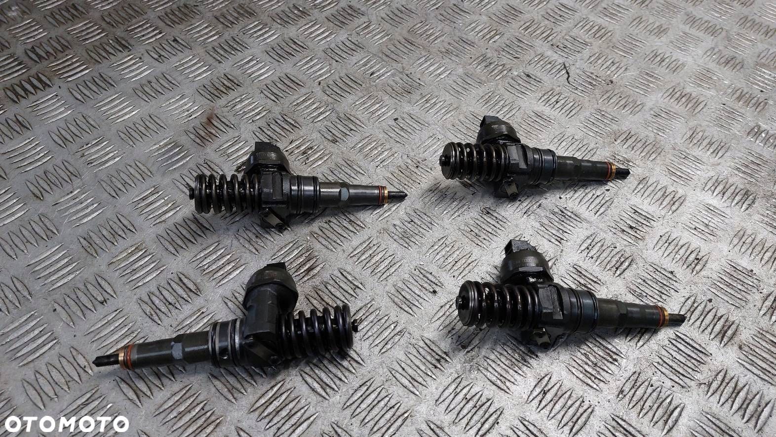 POMPOWTRYSKI KOMPLET VW PASSAT B5 FL 1.9 TDI 101KM  038130073AJ - 1