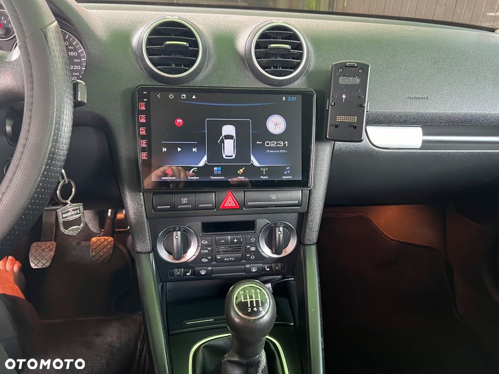 Audi A3 3-drzwiowe 1.6 FSI Ambition - 10