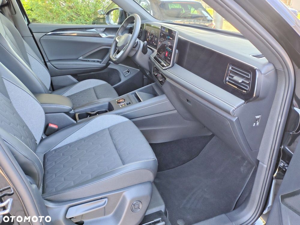 Volkswagen Tiguan 1.5 eTSI Life DSG - 22