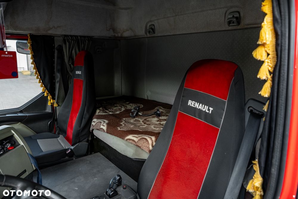Renault Premium 450 DXI + Ten CATE TCO40 - 24