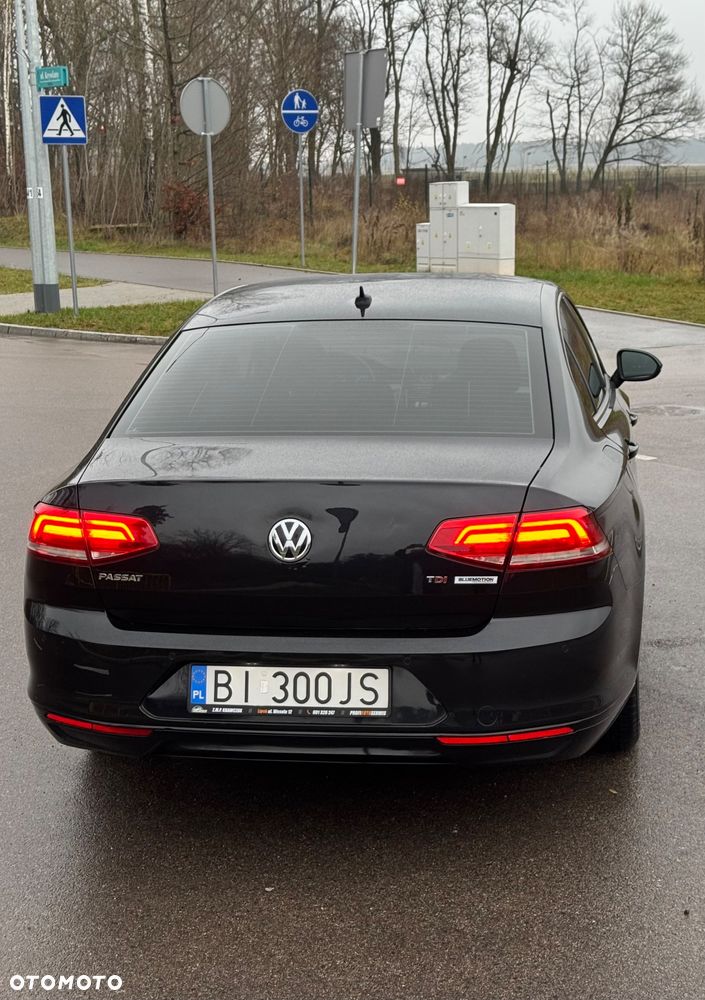 Volkswagen Passat 1.6 TDI BMT Trendline - 3