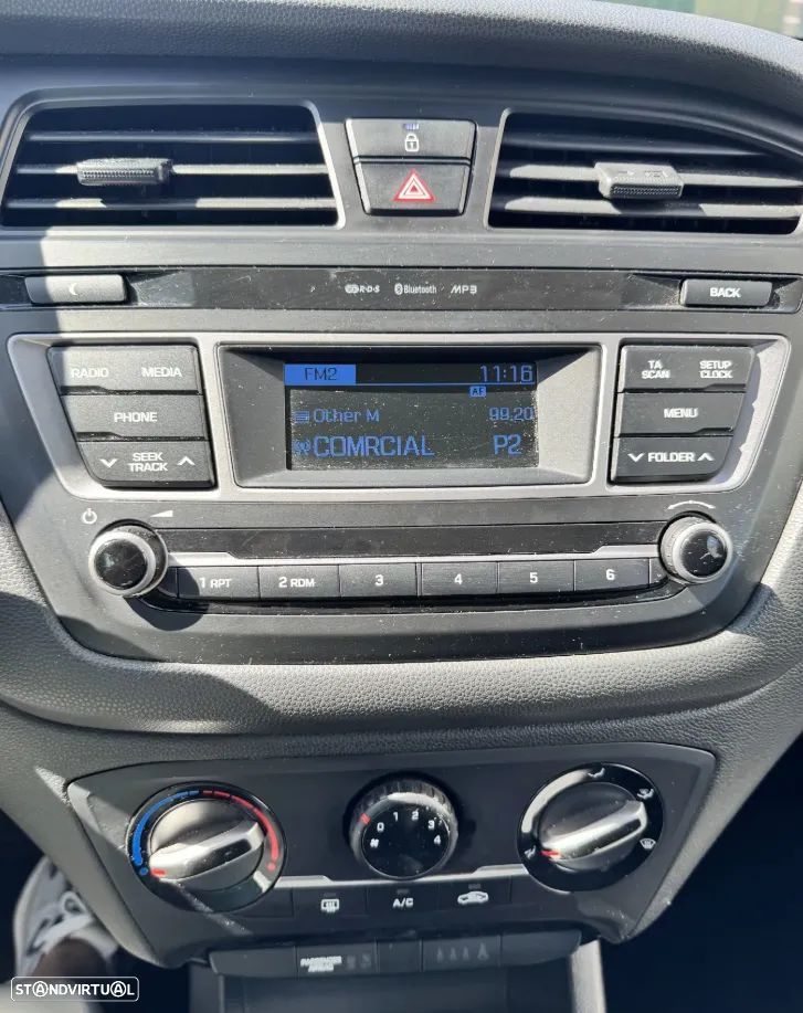 Hyundai i20 / 1.1 CRDi Access Plus - 22