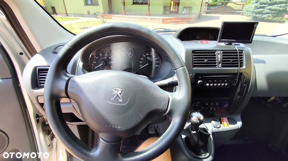 Peugeot EXPERT - 7