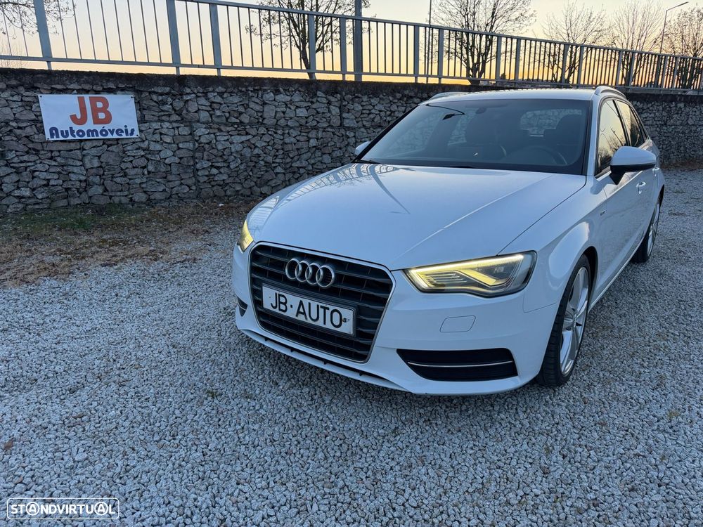 Audi A3 Sportback 1.6 TDI S-line - 2