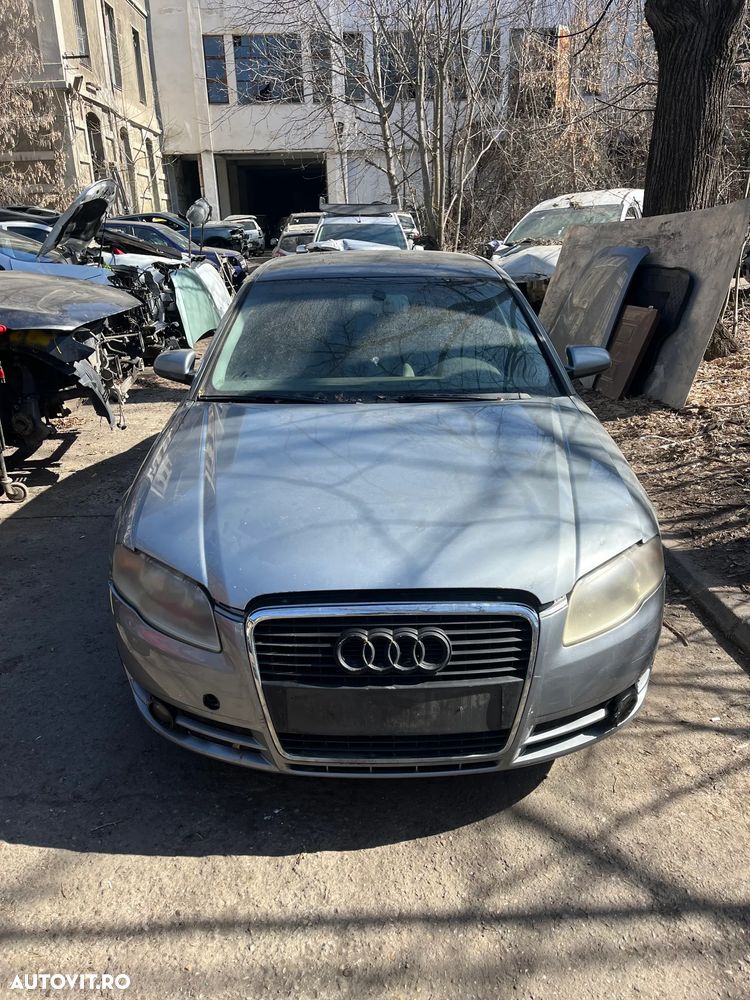 Dezmembrez Audi A4 B7 2.0 TDI 2006 gri inchis BLB - 2