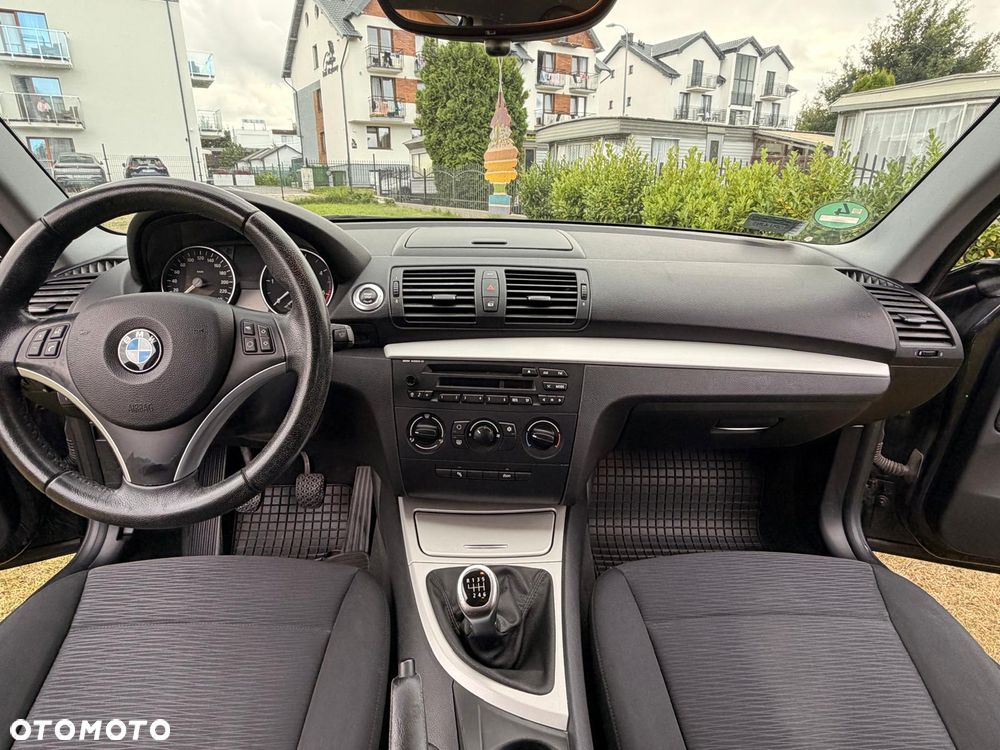 BMW Seria 1 - 8